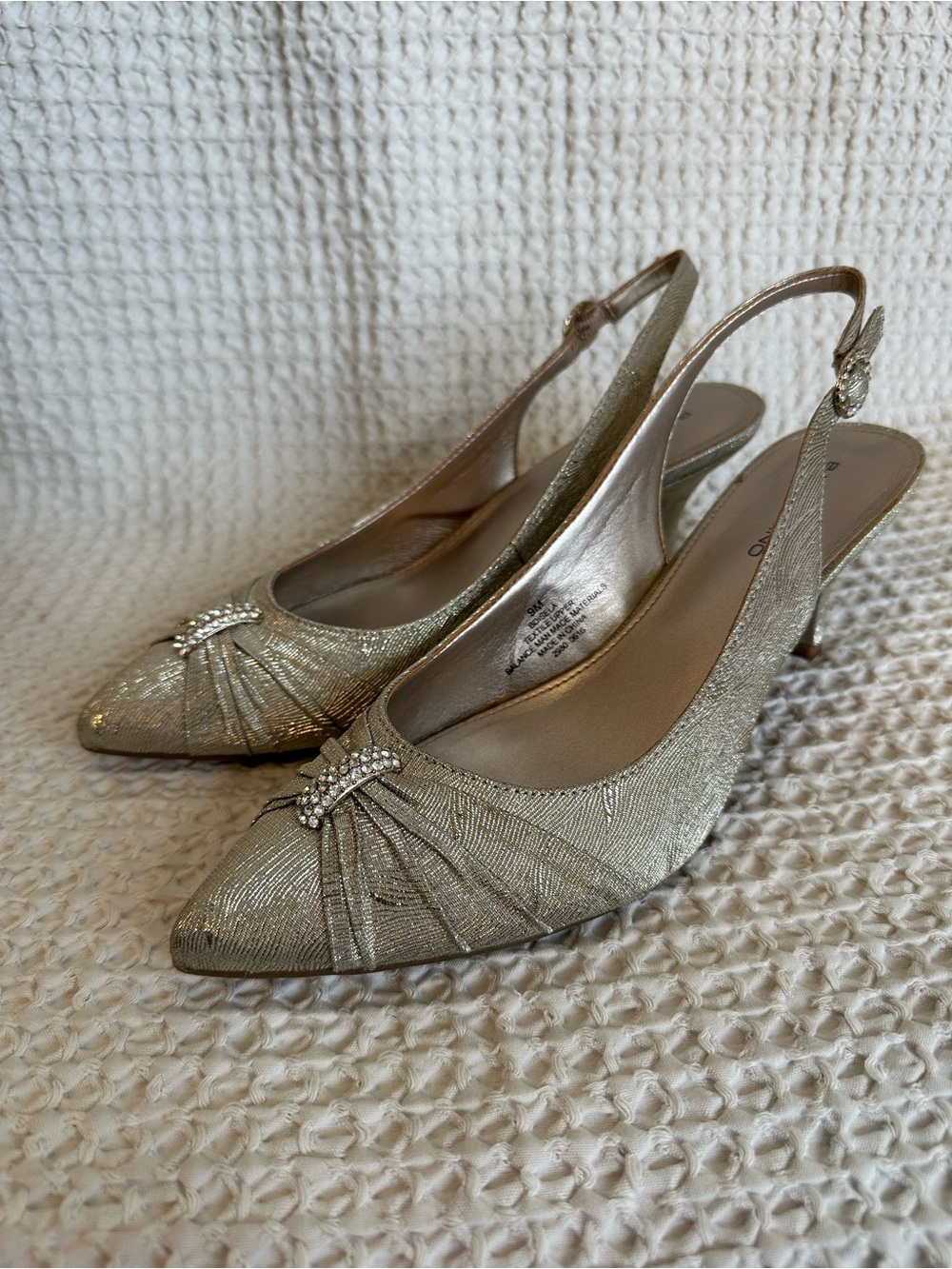 Bandolino Silver Slingback Heels